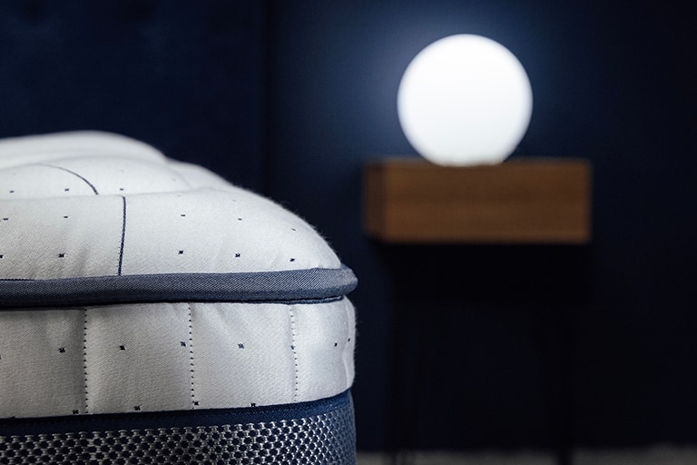 N°1 ICON — vue en chambre