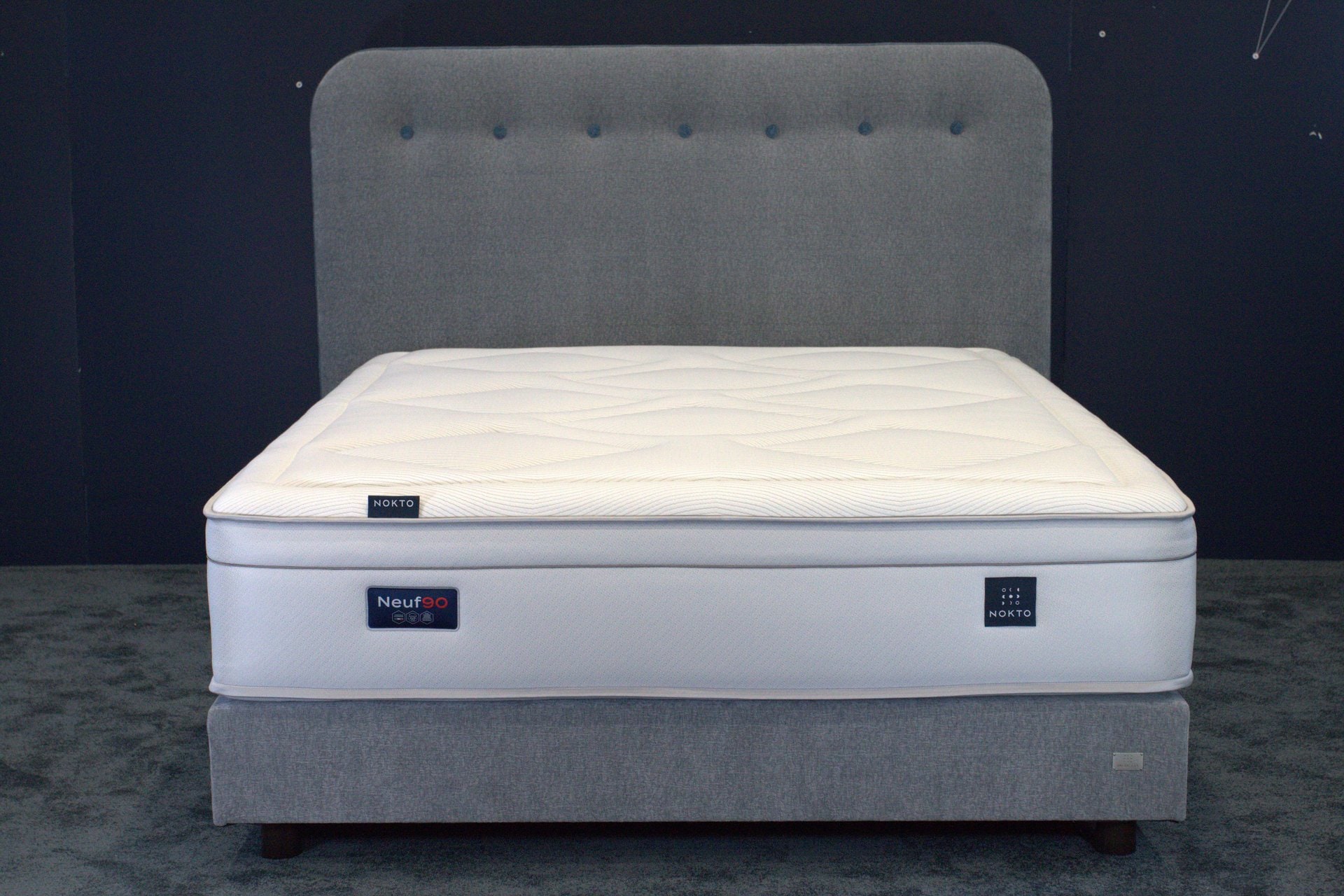  Neuf90 — matelas en situation